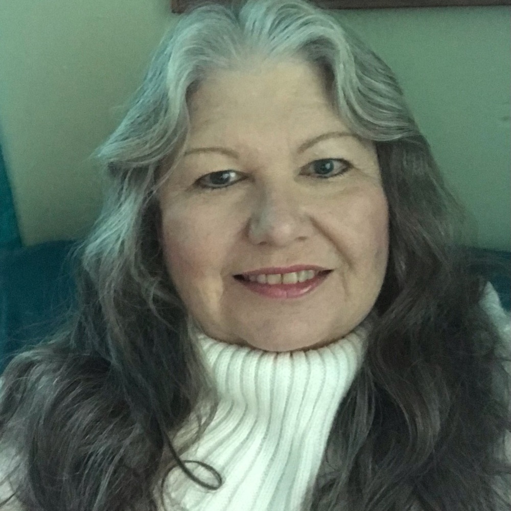 Meet your Posher, Ruth - Picture 2 of 2